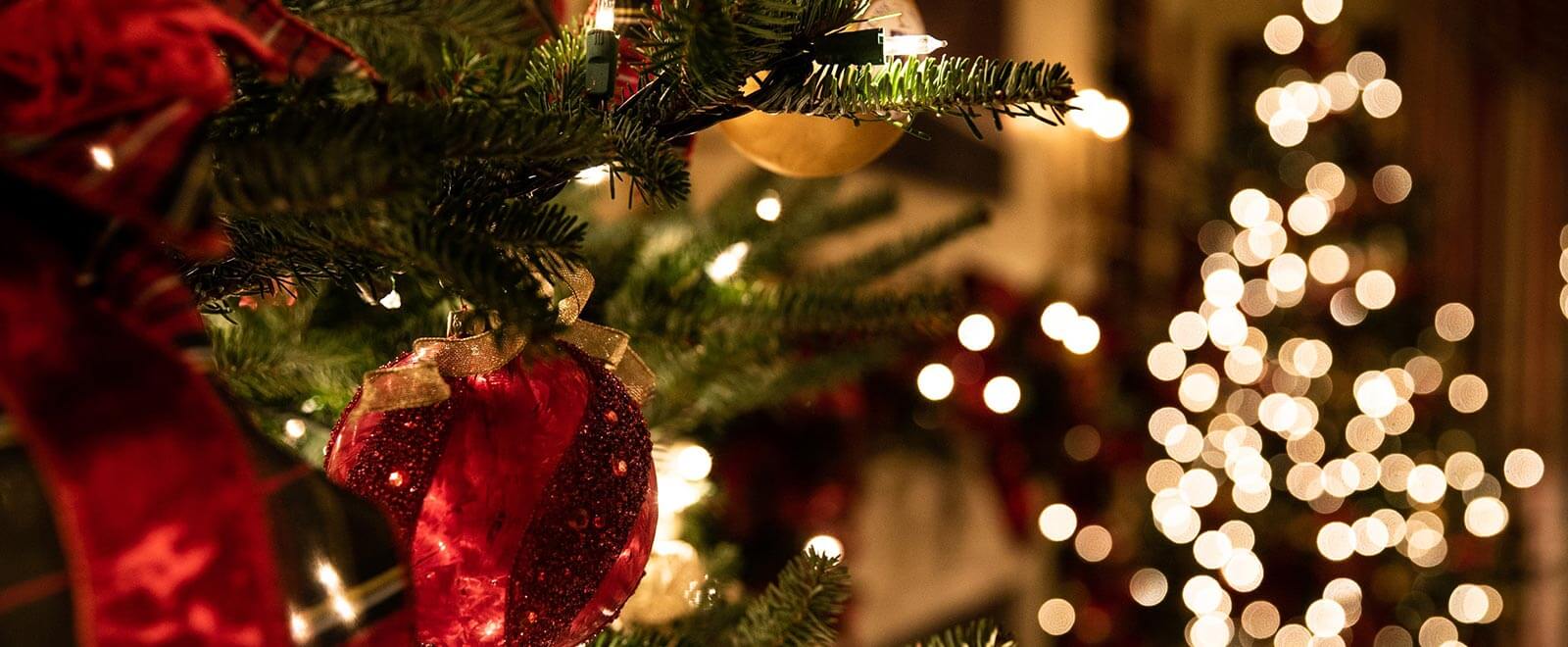How to Help Ease the Financial Pressures of Christmas and New Years